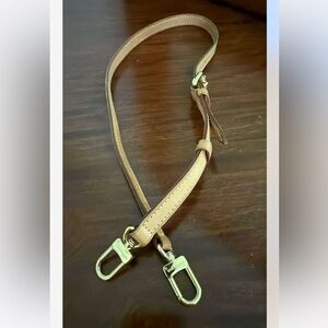 🌹Authentic Louis Vuitton Vachetta Shoulder Strap with Gold Accents